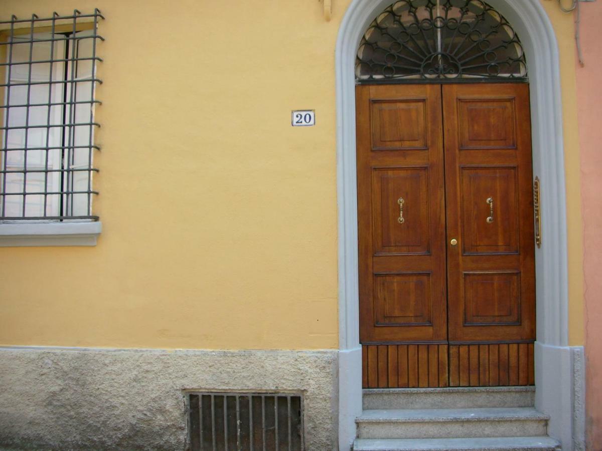 Nice Apartments In Downtown Bolonha Exterior foto