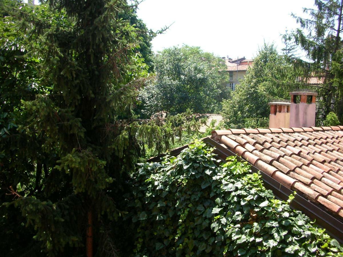 Nice Apartments In Downtown Bolonha Exterior foto